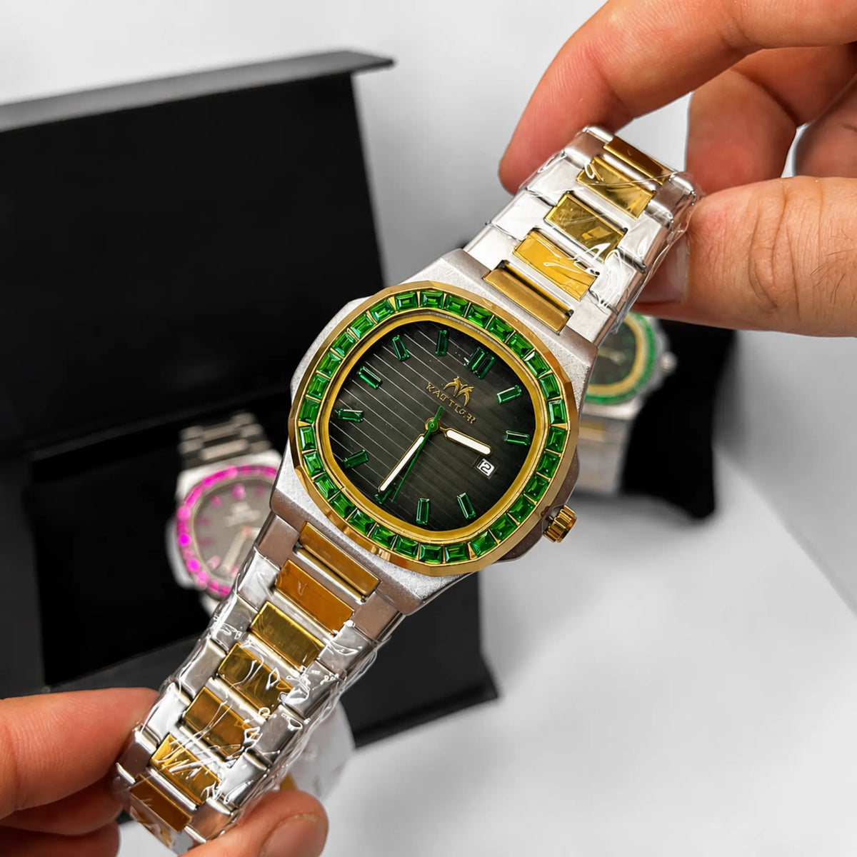 Automatic Ice Watch –  with Master Lock